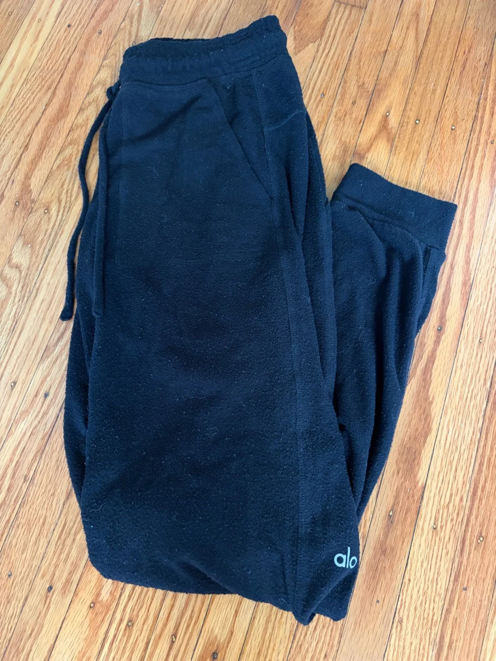Alo yoga soho sweatpant size small black
